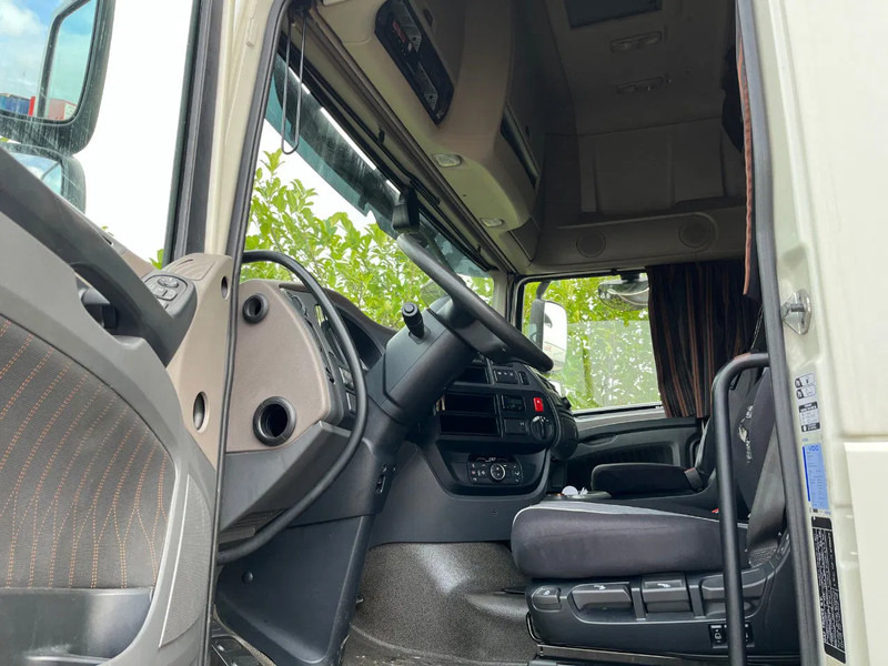 DAF XF 480 FT SSC Euro6 ADR - Cabeza tractora: foto 5 DAF XF 480 FT SSC Euro6 ADR - Cabeza tractora: foto 5
