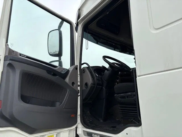 DAF XF 480 FT euro6 intarder - Cabeza tractora: foto 5 DAF XF 480 FT euro6 intarder - Cabeza tractora: foto 5