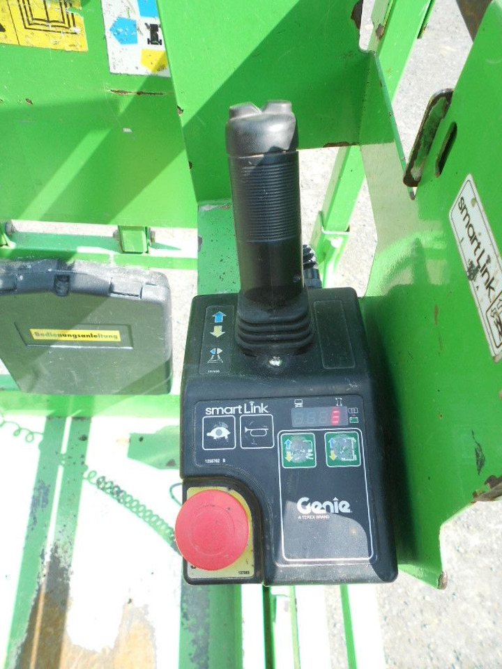 Camión con plataforma elevadora Genie GS 1932, Scherenarbeitsbühne Genie 8 m: foto 15 Camión con plataforma elevadora Genie GS 1932, Scherenarbeitsbühne Genie 8 m: foto 15