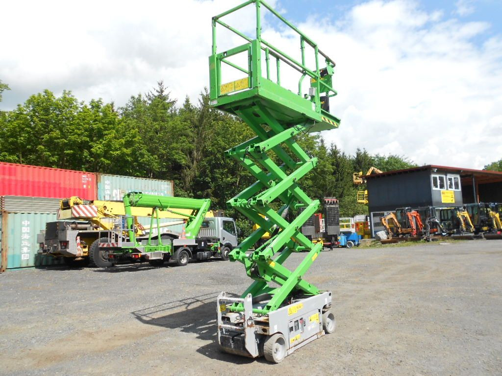 Camión con plataforma elevadora Genie GS 1932, Scherenarbeitsbühne Genie 8 m: foto 6 Camión con plataforma elevadora Genie GS 1932, Scherenarbeitsbühne Genie 8 m: foto 6