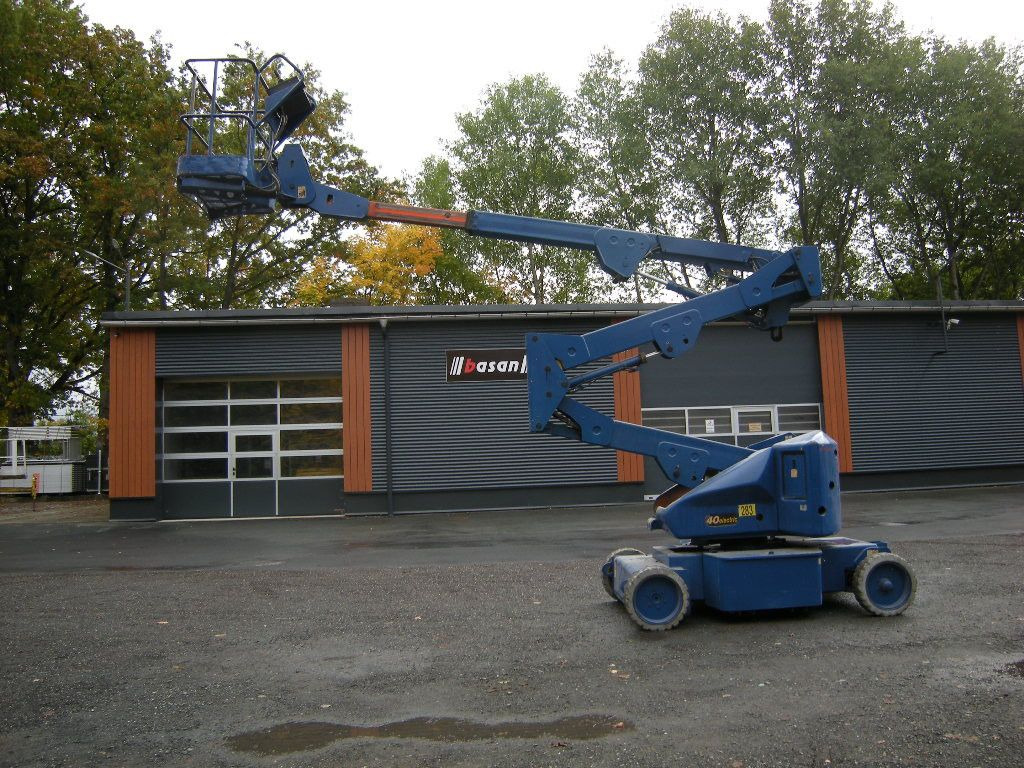 JLG N40E  Gelenkteleskoparbeitsbühne 14 m - Camión con plataforma elevadora: foto 1 JLG N40E  Gelenkteleskoparbeitsbühne 14 m - Camión con plataforma elevadora: foto 1