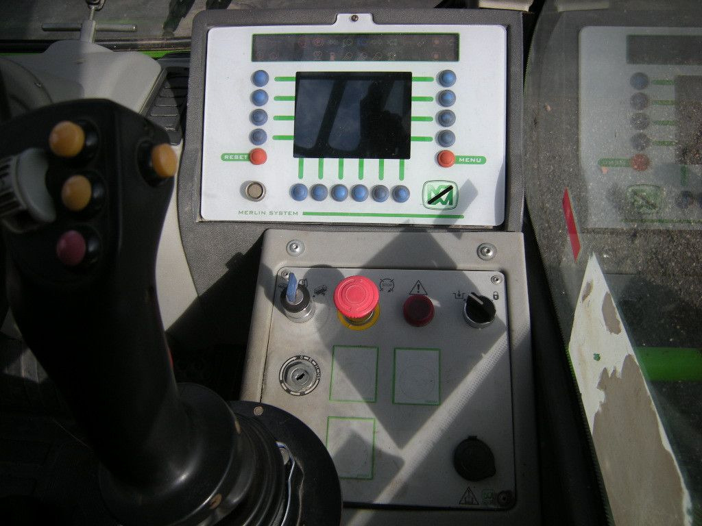 Manipulador telescópico Merlo RT 4025 Roto 45.21 MCSS: foto 22