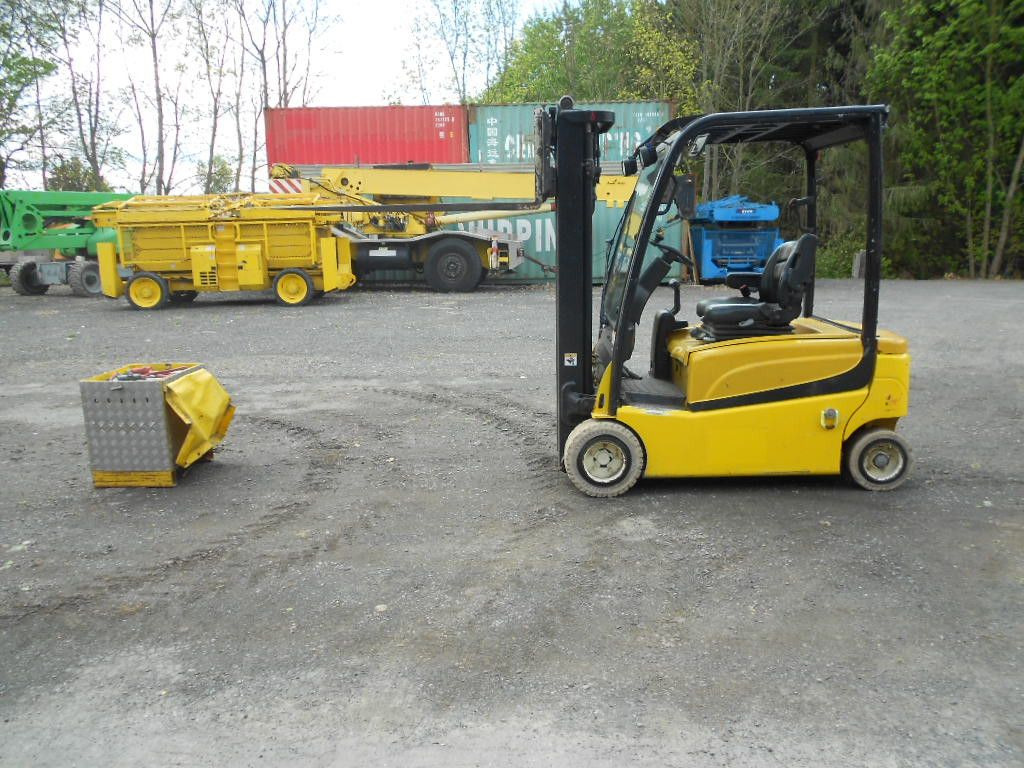 Yale ERP20VF, 2 Tonnen Stapler  - Carretilla elevadora: foto 4 Yale ERP20VF, 2 Tonnen Stapler  - Carretilla elevadora: foto 4