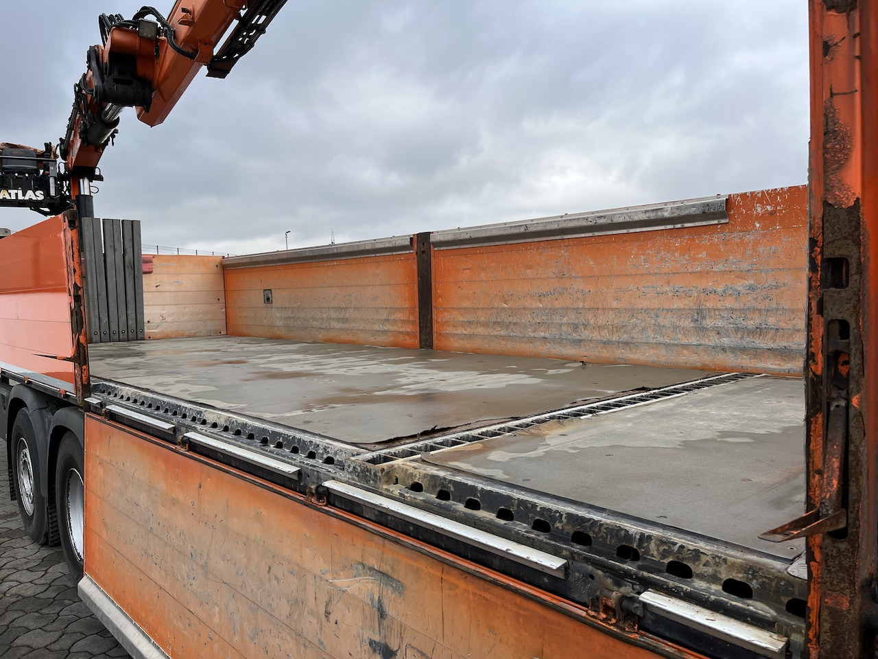 MAN TGX 26.480 6x2 Atlas 145.2 Baustoff - Camión grúa, Camión caja abierta: foto 5 MAN TGX 26.480 6x2 Atlas 145.2 Baustoff - Camión grúa, Camión caja abierta: foto 5