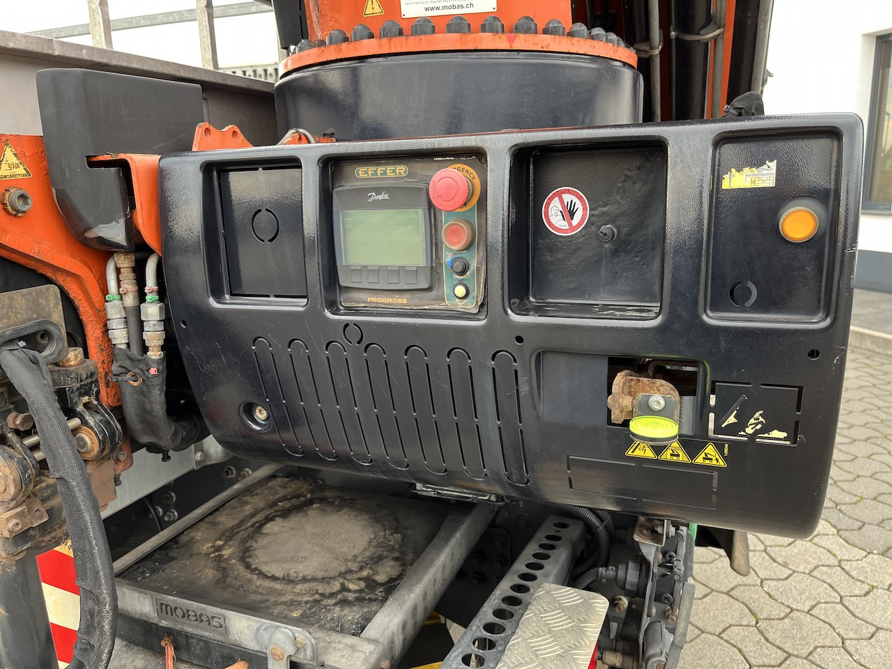 Mercedes-Benz Actros 2545 6x2  Atlas 265-A6   Lenk- Liftachse - Camión caja abierta, Camión grúa: foto 4 Mercedes-Benz Actros 2545 6x2  Atlas 265-A6   Lenk- Liftachse - Camión caja abierta, Camión grúa: foto 4