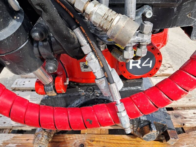 Implemento para Maquinaria de construcción ROTOTILT R4: foto 8 Implemento para Maquinaria de construcción ROTOTILT R4: foto 8