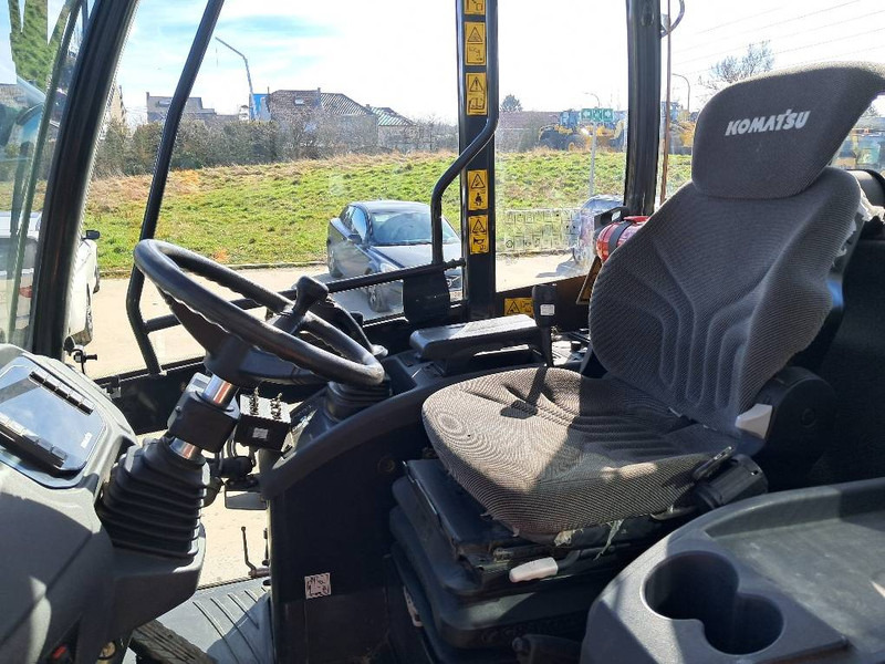 Komatsu WA100M-8 - Cargadora de ruedas: foto 4 Komatsu WA100M-8 - Cargadora de ruedas: foto 4