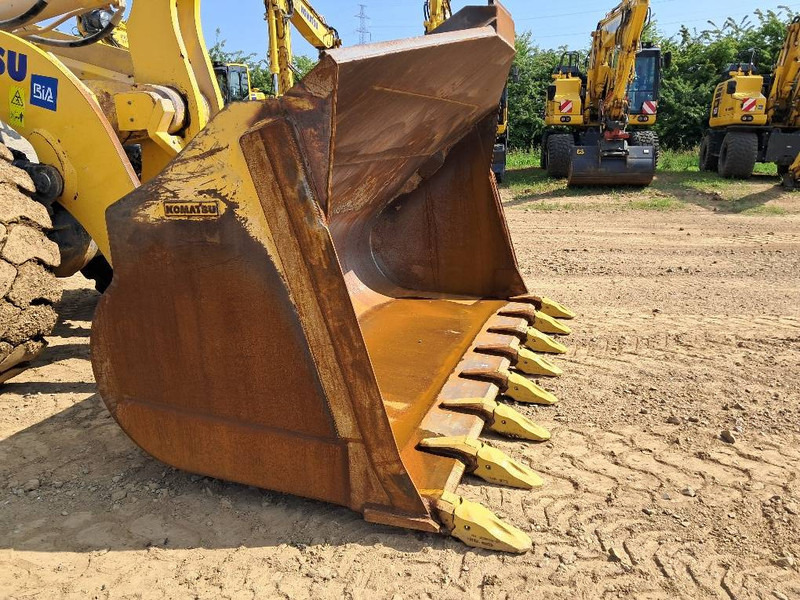 Cargadora de ruedas Komatsu WA500-8E0: foto 15