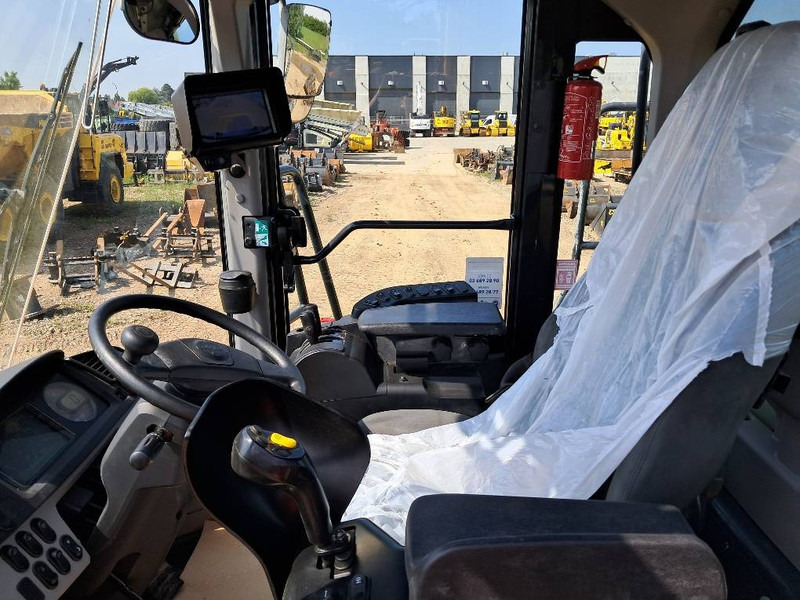 Cargadora de ruedas Komatsu WA500-8E0: foto 11