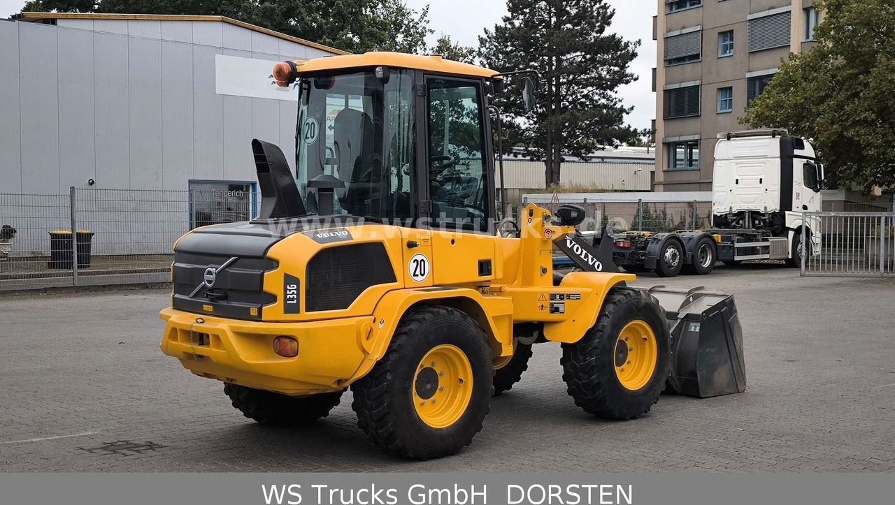 Volvo Radlader L 35 G - Cargadora de ruedas: foto 4 Volvo Radlader L 35 G - Cargadora de ruedas: foto 4