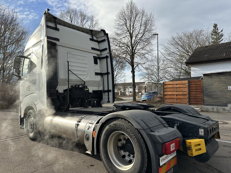 Iveco Stralis S-Way*460*LNG*Retarder*2 Tanks - Cabeza tractora: foto 4 Iveco Stralis S-Way*460*LNG*Retarder*2 Tanks - Cabeza tractora: foto 4