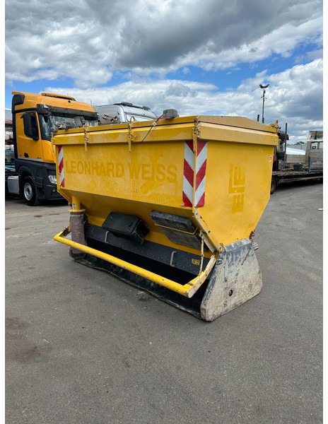 Diversen Streumaster SW3 FC Kalkstreuer 3 m³ - Estabilizador de suelos: foto 3 Diversen Streumaster SW3 FC Kalkstreuer 3 m³ - Estabilizador de suelos: foto 3