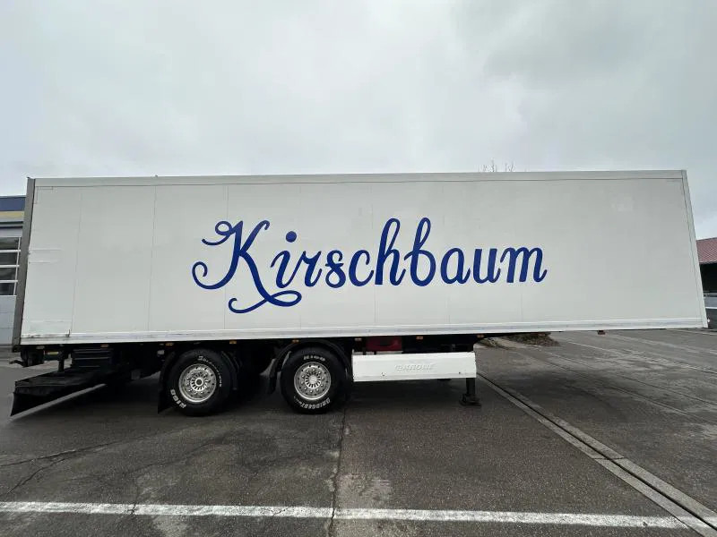 Krone Cool Liner Cool Liner 2 - Achs CITYSATTEL Lenkachse Carrier 1300TÜV NEU!! - Semirremolque frigorífico: foto 4 Krone Cool Liner Cool Liner 2 - Achs CITYSATTEL Lenkachse Carrier 1300TÜV NEU!! - Semirremolque frigorífico: foto 4