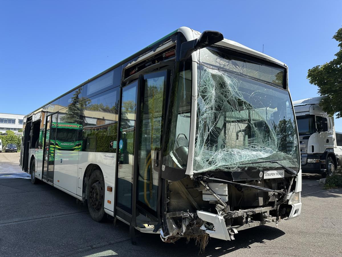 Mercedes MB O 530 Citaro Klima 299 PS Unfallfahrzeug! - Autobús urbano: foto 1 Mercedes MB O 530 Citaro Klima 299 PS Unfallfahrzeug! - Autobús urbano: foto 1