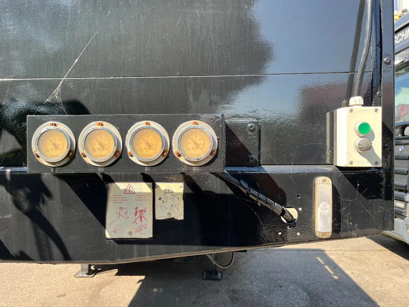 Semirremolque Goldhofer STZ -TL 3 -33/80 3-Achs TL 3x Lenk Rampen TÜV NEU! STZ -TL 3 -33/80 3-Achs TL 3x Lenk Rampen TÜV NEU!: foto 15 Semirremolque Goldhofer STZ -TL 3 -33/80 3-Achs TL 3x Lenk Rampen TÜV NEU! STZ -TL 3 -33/80 3-Achs TL 3x Lenk Rampen TÜV NEU!: foto 15