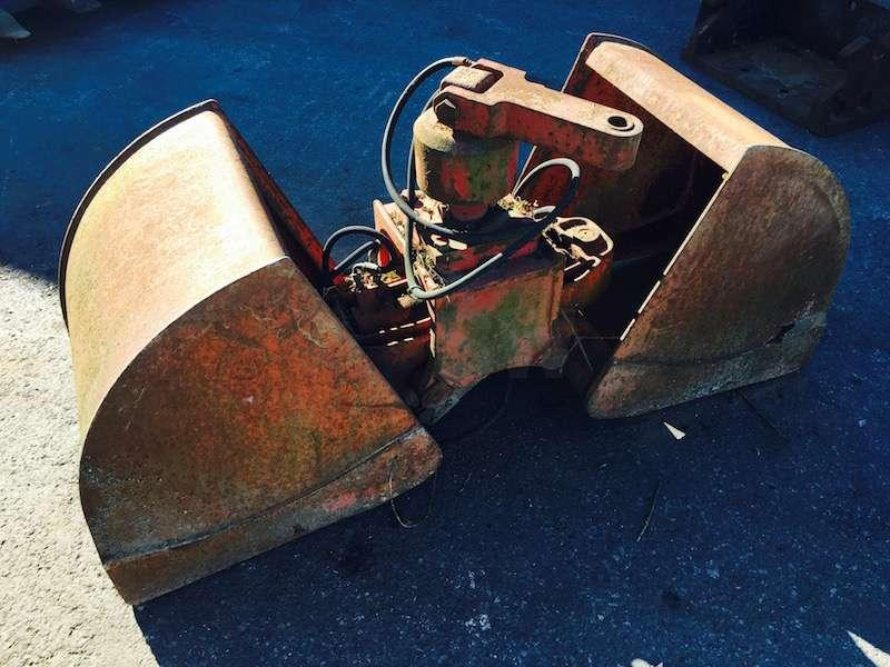 Camion avec rotator - coquilles 500mm reprise - ouverture 1500mm - Pinza de manipulación: foto 1 Camion avec rotator - coquilles 500mm reprise - ouverture 1500mm - Pinza de manipulación: foto 1