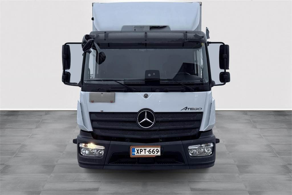 Mercedes-Benz 1224L KSA UMPIKORI + PL - Camión caja cerrada: foto 3 Mercedes-Benz 1224L KSA UMPIKORI + PL - Camión caja cerrada: foto 3