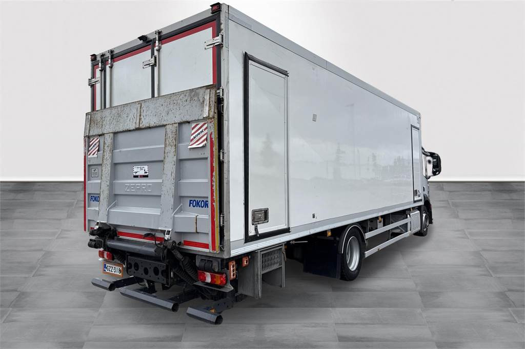 Mercedes-Benz Actros 5 1830L nR 4x2 FRC 10/2026 - Camión isotérmico: foto 5 Mercedes-Benz Actros 5 1830L nR 4x2 FRC 10/2026 - Camión isotérmico: foto 5