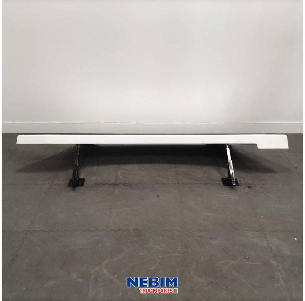Volvo Volvo - 82432046 - Dakspoiler FH4 Cabinehoogte 215 / 230 - Piezas de recambio para Camión: foto 3 Volvo Volvo - 82432046 - Dakspoiler FH4 Cabinehoogte 215 / 230 - Piezas de recambio para Camión: foto 3