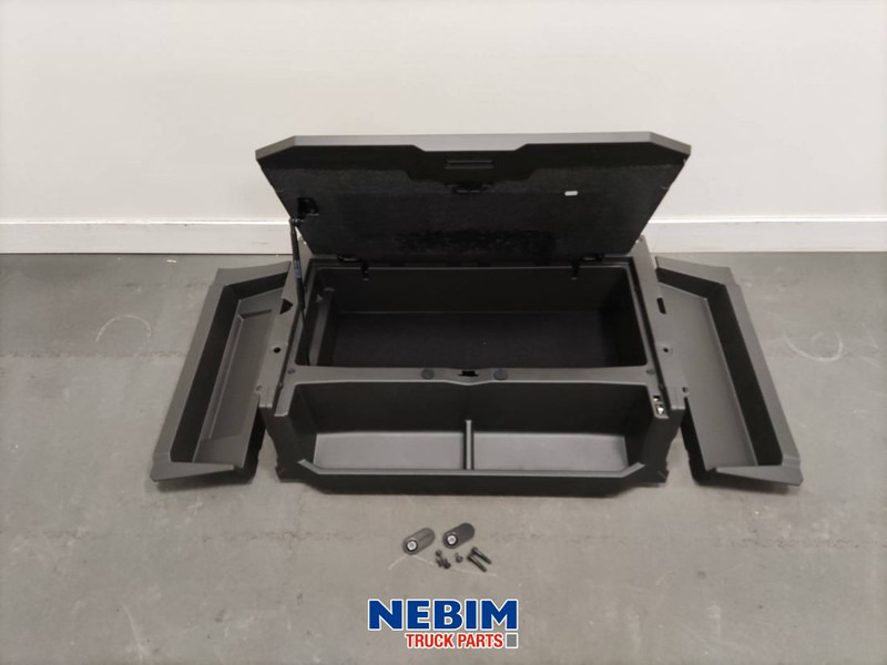 Volvo Volvo - 84430390 - Opbergvak onderbed FM4 - Piezas de recambio para Camión: foto 1 Volvo Volvo - 84430390 - Opbergvak onderbed FM4 - Piezas de recambio para Camión: foto 1