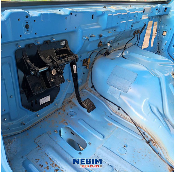 Piezas de recambio para Camión Volvo Volvo - 85154142 - Cabine FH4 CABH215: foto 10 Piezas de recambio para Camión Volvo Volvo - 85154142 - Cabine FH4 CABH215: foto 10