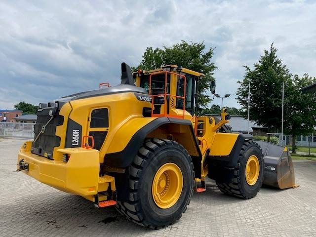Volvo L 260 H MIETE / RENTAL (12002252) - Cargadora de ruedas: foto 4 Volvo L 260 H MIETE / RENTAL (12002252) - Cargadora de ruedas: foto 4
