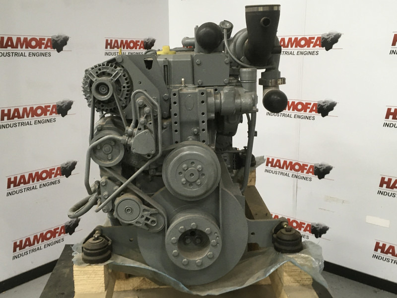 Deutz BF6M1013-25T3R NEW - Maquinaria de construcción: foto 4 Deutz BF6M1013-25T3R NEW - Maquinaria de construcción: foto 4