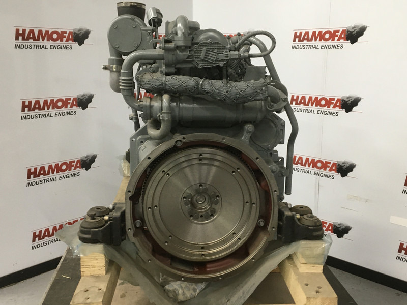 Deutz BF6M1013-25T3R NEW - Maquinaria de construcción: foto 3 Deutz BF6M1013-25T3R NEW - Maquinaria de construcción: foto 3