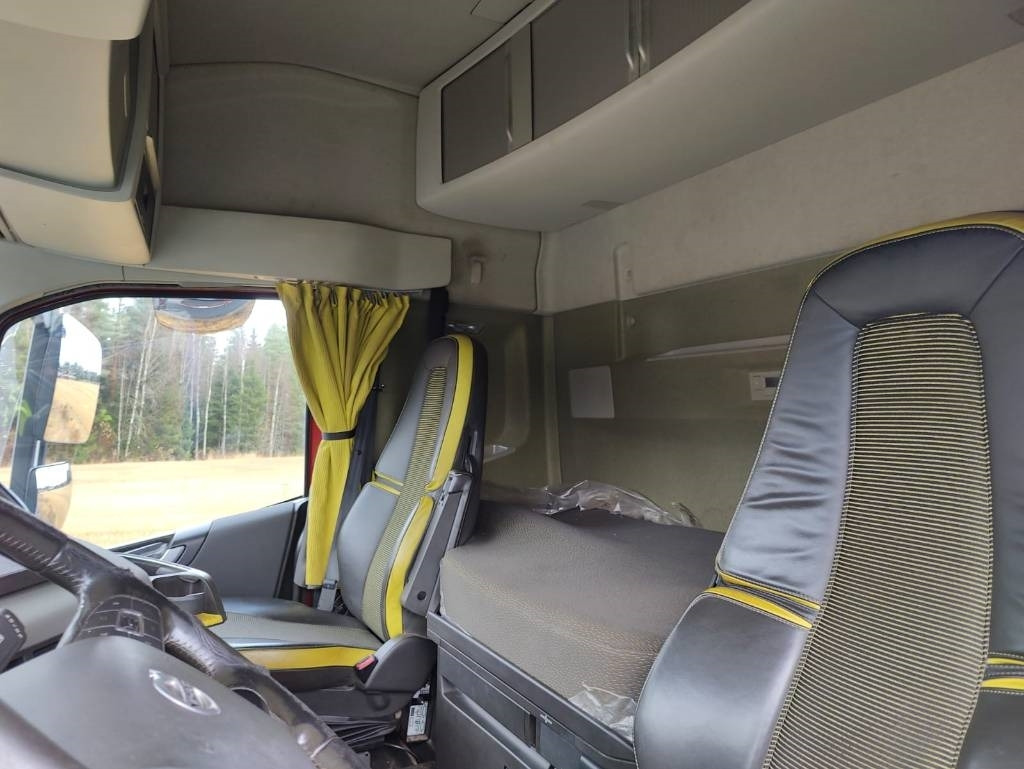 Leasing de Volvo FH 16 750  Volvo FH 16 750: foto 14