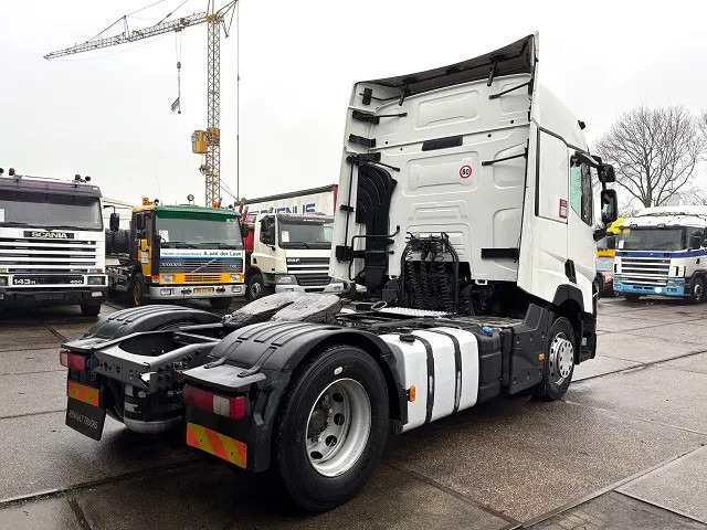 Renault T460 HIGH (EURO 6 / I-SHIFT / HYDRAULIC SYSTEM / VBI-BRAKE / P.T.O. / 2x DIESELTANK / ETC.) - Cabeza tractora: foto 3 Renault T460 HIGH (EURO 6 / I-SHIFT / HYDRAULIC SYSTEM / VBI-BRAKE / P.T.O. / 2x DIESELTANK / ETC.) - Cabeza tractora: foto 3