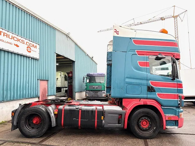 Scania R164-580 V8 TOPLINE COLLECTORS ITEM!! / APK 10-2026!! (12+2 MANUAL GEARBOX / RETARDER / AIRCONDITIONING / 2x TANK / ETC.) - Cabeza tractora: foto 4 Scania R164-580 V8 TOPLINE COLLECTORS ITEM!! / APK 10-2026!! (12+2 MANUAL GEARBOX / RETARDER / AIRCONDITIONING / 2x TANK / ETC.) - Cabeza tractora: foto 4