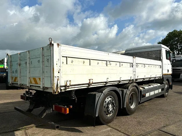 MAN TGA 26.410 XL 6x2 KIPPER (6-CILINDER HEADS) (ZF16 MANUAL GEARBOX / LIFT-AXLE / HYDRAULIC KIT / AIRCONDITIONING) - Camión volquete: foto 3 MAN TGA 26.410 XL 6x2 KIPPER (6-CILINDER HEADS) (ZF16 MANUAL GEARBOX / LIFT-AXLE / HYDRAULIC KIT / AIRCONDITIONING) - Camión volquete: foto 3