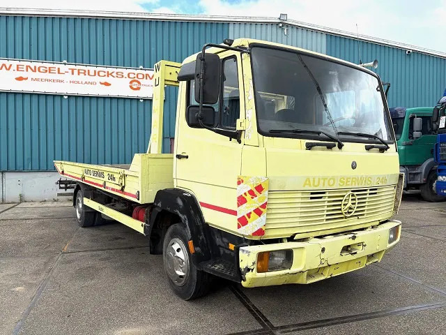 Mercedes-Benz LK 817 AUTO TRANSPORTER (6-CILINDER / FULL STEEL SUSPENSION / MANUAL GEARBOX / WINCH / ETC.) - Camión portavehículos: foto 2 Mercedes-Benz LK 817 AUTO TRANSPORTER (6-CILINDER / FULL STEEL SUSPENSION / MANUAL GEARBOX / WINCH / ETC.) - Camión portavehículos: foto 2