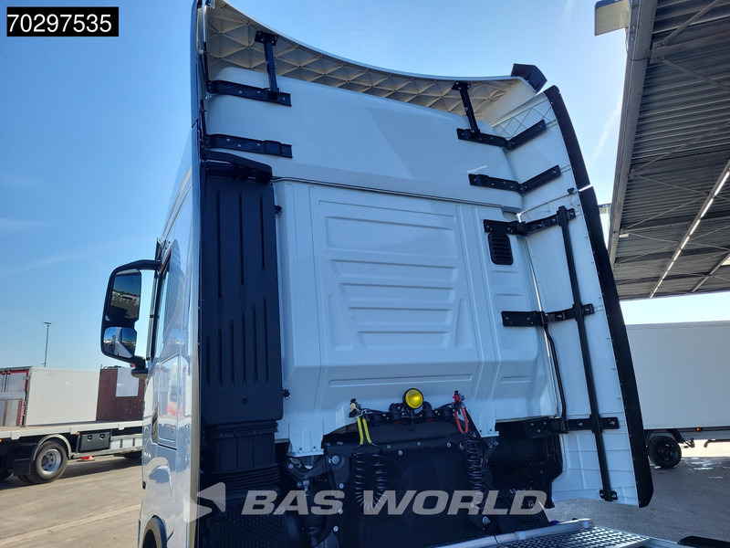 Iveco S-Way 500 4X2 NEW! 2xTanks Standklima ACC LED Euro 6 - Cabeza tractora: foto 5 Iveco S-Way 500 4X2 NEW! 2xTanks Standklima ACC LED Euro 6 - Cabeza tractora: foto 5