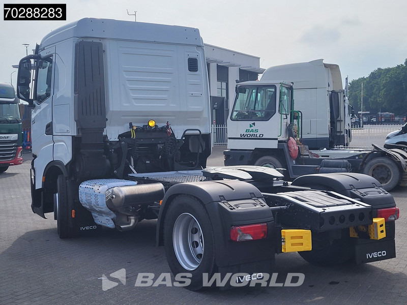Iveco S-way 500 4X2 NEW! Retarder Navi ACC Euro 6 - Cabeza tractora: foto 2 Iveco S-way 500 4X2 NEW! Retarder Navi ACC Euro 6 - Cabeza tractora: foto 2