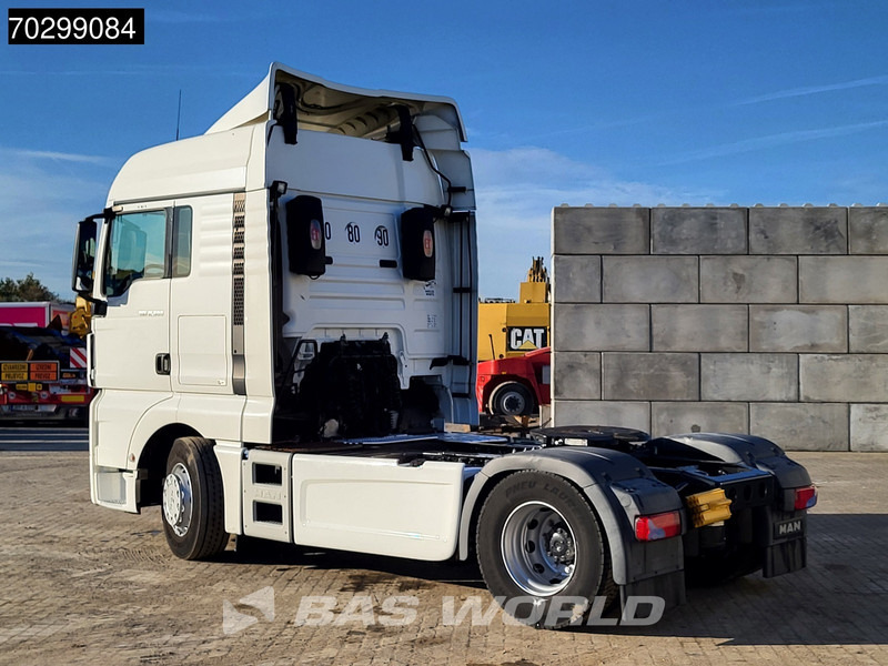 MAN TGX 18.500 4X2 XLX Retarder 2x Tanks - Cabeza tractora: foto 2 MAN TGX 18.500 4X2 XLX Retarder 2x Tanks - Cabeza tractora: foto 2