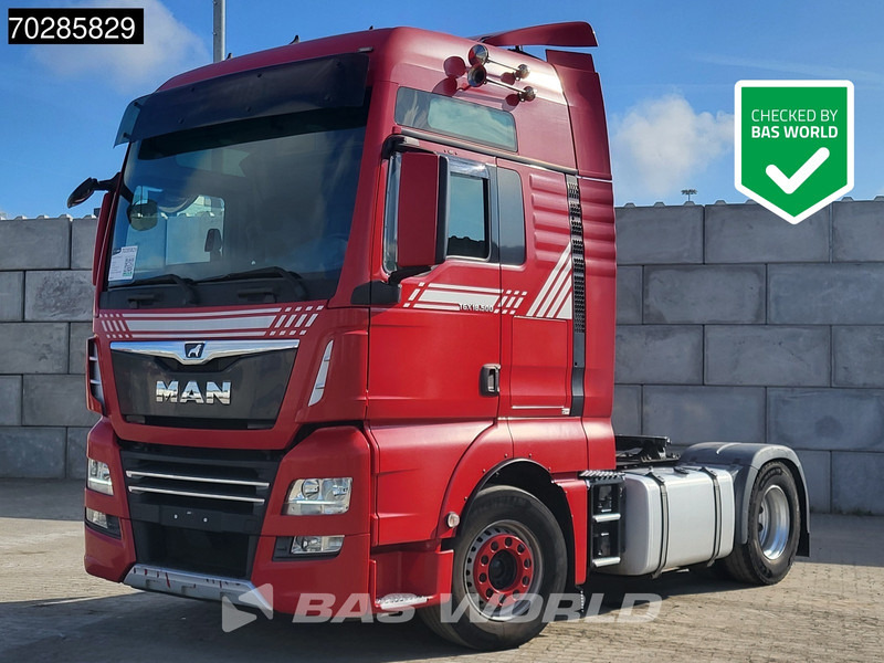 MAN TGX 18.500 4X2 XXL Retarder 2x Tanks Navi Euro 6 - Cabeza tractora: foto 1 MAN TGX 18.500 4X2 XXL Retarder 2x Tanks Navi Euro 6 - Cabeza tractora: foto 1