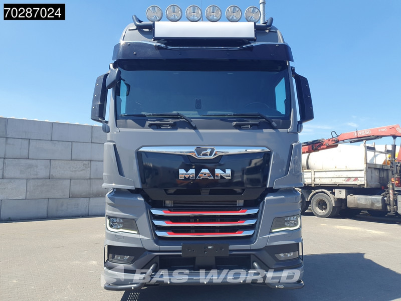 Cabeza tractora MAN TGX 18.520 4X2 Individual Lion S! GX Retarder Full-Air 2x Tanks Navi LED ACC Euro 6: foto 6