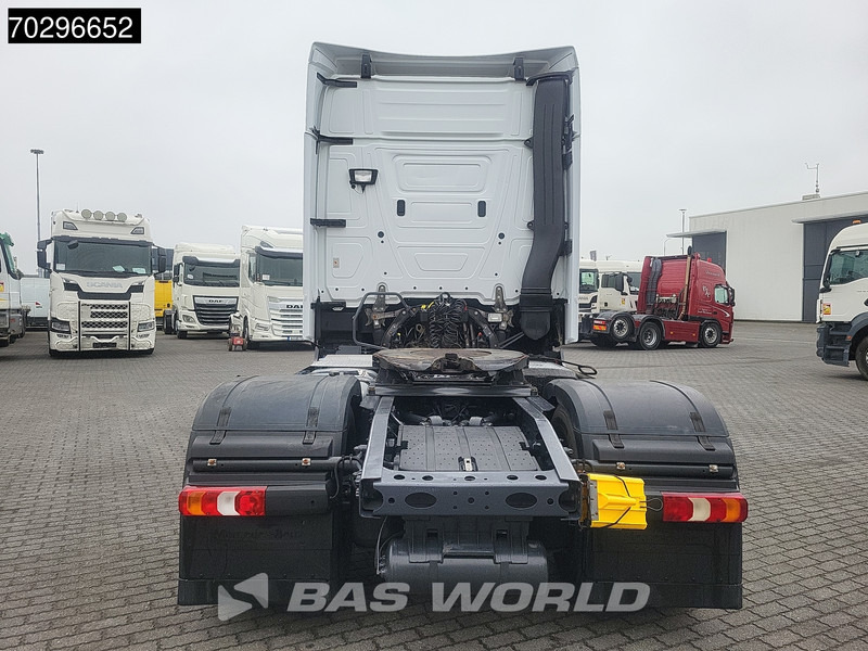 Mercedes-Benz Actros 1848 4X2 BigSpace Retarder Standklima ACC Xenon Euro 6 - Cabeza tractora: foto 3 Mercedes-Benz Actros 1848 4X2 BigSpace Retarder Standklima ACC Xenon Euro 6 - Cabeza tractora: foto 3