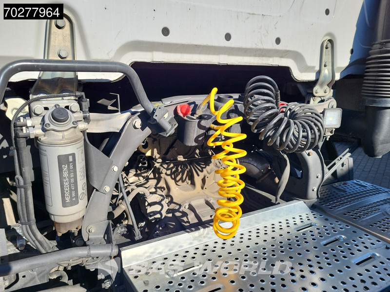 Mercedes-Benz Actros 1851 Actros 4X2 BigSpace 2x Tanks - Cabeza tractora: foto 5 Mercedes-Benz Actros 1851 Actros 4X2 BigSpace 2x Tanks - Cabeza tractora: foto 5