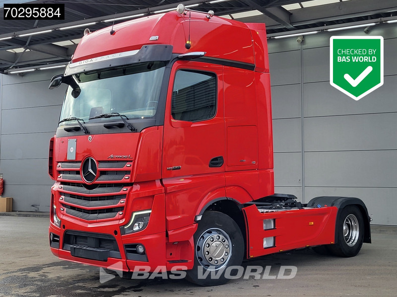 Mercedes-Benz Actros 1858 4X2 GigaSpace Retarder 2xTanks Leather Standairco PPC Navi ACC Euro 6 - Cabeza tractora: foto 1 Mercedes-Benz Actros 1858 4X2 GigaSpace Retarder 2xTanks Leather Standairco PPC Navi ACC Euro 6 - Cabeza tractora: foto 1