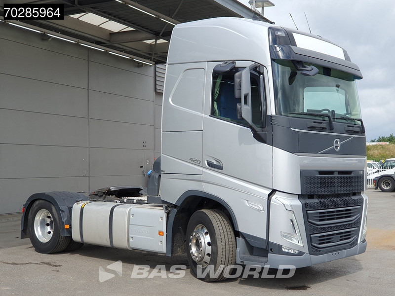 Volvo FH 420 FH 4X2 Globetrotter Alcoa LED ACC Euro 6 - Cabeza tractora: foto 3 Volvo FH 420 FH 4X2 Globetrotter Alcoa LED ACC Euro 6 - Cabeza tractora: foto 3