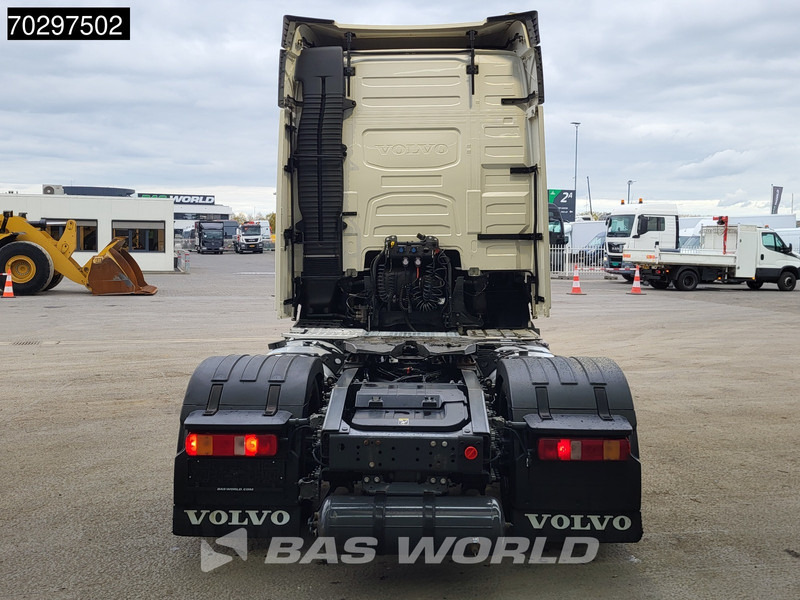 Volvo FH 460 4X2 2xTanks Euro 6 - Cabeza tractora: foto 3 Volvo FH 460 4X2 2xTanks Euro 6 - Cabeza tractora: foto 3