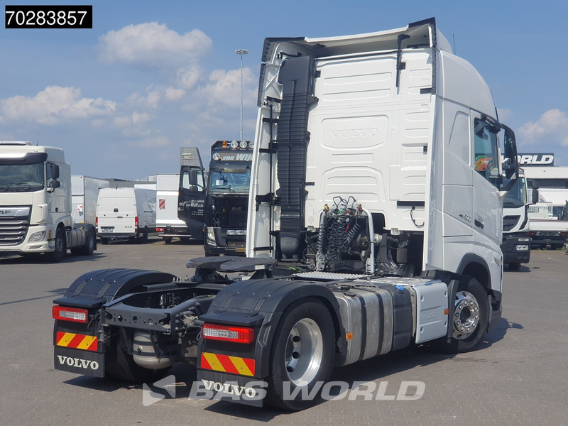 Volvo FH 500 4X2 2xTanks ACC I-Park Cool Navi Euro 6 - Cabeza tractora: foto 5 Volvo FH 500 4X2 2xTanks ACC I-Park Cool Navi Euro 6 - Cabeza tractora: foto 5