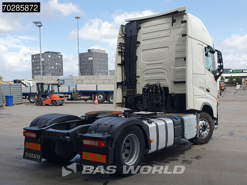 Volvo FH 500 FH 4X2 XL 2xTanks VEB+ Xenon Euro 6 - Cabeza tractora: foto 5 Volvo FH 500 FH 4X2 XL 2xTanks VEB+ Xenon Euro 6 - Cabeza tractora: foto 5