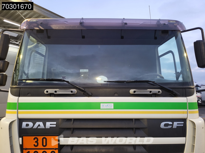 Camión cisterna para transporte de combustible DAF CF75.310 4X2 13500 Lohr tanker 2 compartments ADR Manual Euro 3: foto 19 Camión cisterna para transporte de combustible DAF CF75.310 4X2 13500 Lohr tanker 2 compartments ADR Manual Euro 3: foto 19