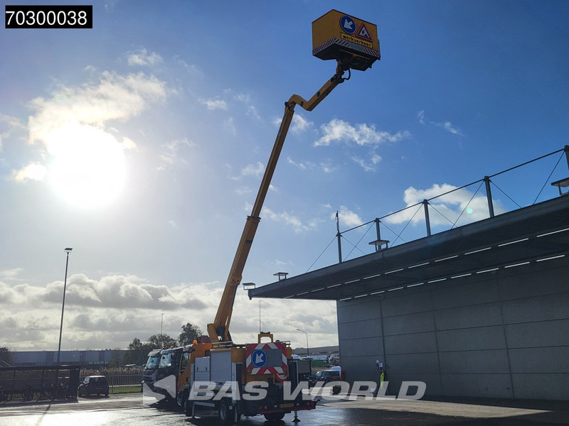 DAF LF45.180 LF 4X2 NL-Truck Ruthmann 18mtr Telescopic Arm Hubarbeitsbühne Automatic Euro 5 - Camión grúa: foto 5 DAF LF45.180 LF 4X2 NL-Truck Ruthmann 18mtr Telescopic Arm Hubarbeitsbühne Automatic Euro 5 - Camión grúa: foto 5