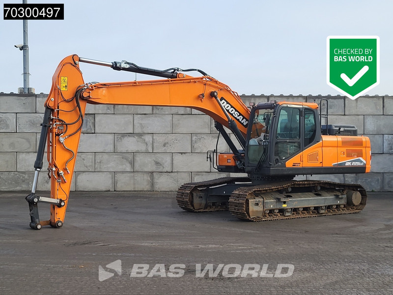 Doosan DX225 LC-7 - Excavadora de cadenas: foto 1 Doosan DX225 LC-7 - Excavadora de cadenas: foto 1
