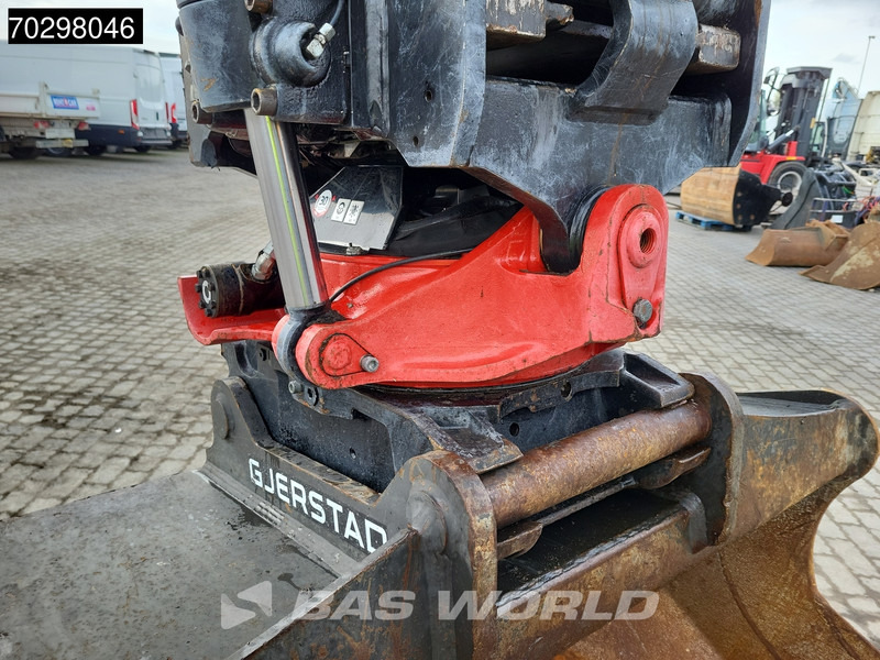 Excavadora de cadenas Hyundai HX220 L ROTOTILT: foto 11 Excavadora de cadenas Hyundai HX220 L ROTOTILT: foto 11
