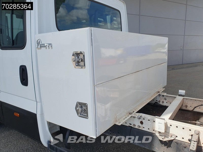 Iveco Daily 35C16 3.0L Open Laadbak met Kist Dubbel Cabine Dubbellucht 3,5t Trekhaak Airco Cruise Euro6 Pritsche Pickup Open Box 2m3 A/C Tow - Furgoneta caja abierta: foto 3 Iveco Daily 35C16 3.0L Open Laadbak met Kist Dubbel Cabine Dubbellucht 3,5t Trekhaak Airco Cruise Euro6 Pritsche Pickup Open Box 2m3 A/C Tow - Furgoneta caja abierta: foto 3